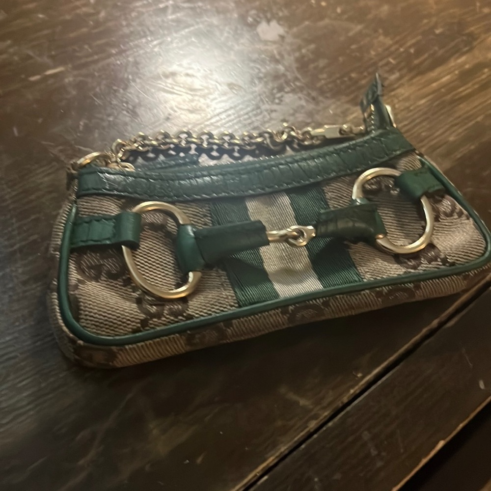 Gucci keychain wallet